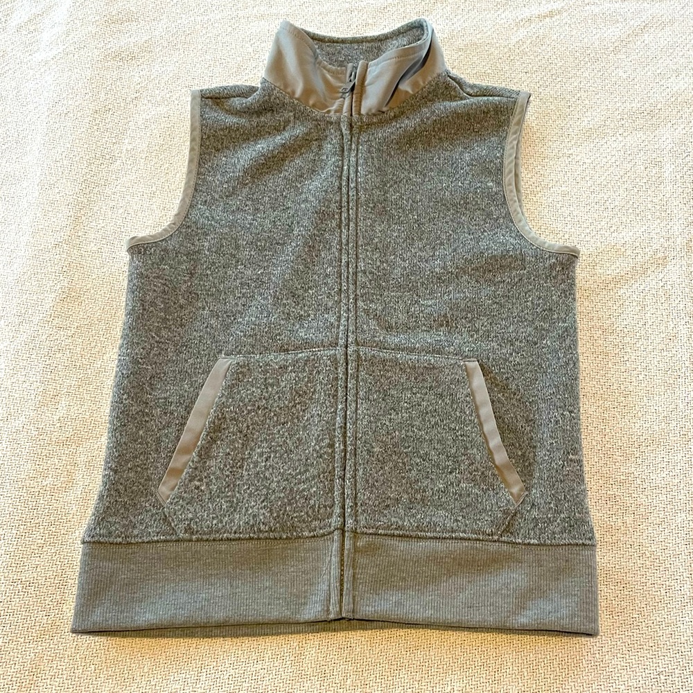 Crewcuts Sz 6/7 grey vest